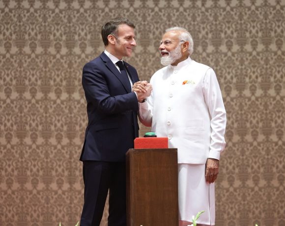 pm modi macron